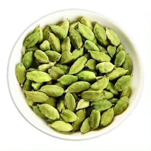 Wholesale Best-selling Spices Fresh Green Cardamon and 100% Pure Natural Heathy Food Dried Green Cardamom