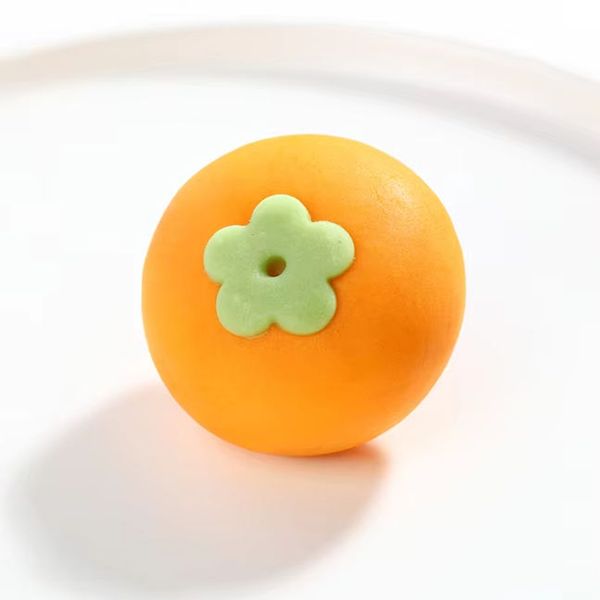 Persimmon Ruyi Flowing Heart Moon Cake